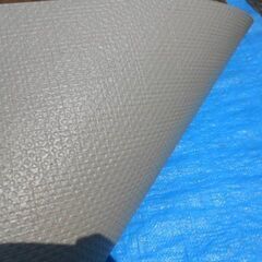 【配送出来ます】新品未使用品 定価52486円 抗菌 傷防止 滑らないフローリング調パイルカーペット ペットにも ご年配のご家庭にも 200x300（近くなら配送も可能です）