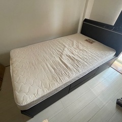 引き出し付きのシングルベッドのセット☆中古品になります。