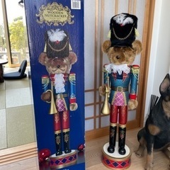 値段再下がりました　　WOODEN NUTCRACKER くるみ...