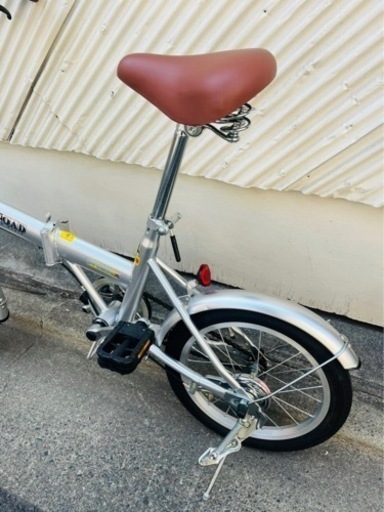 折りたたみ自転車　AERO FOLDING 16型 コンパクト自転車 シルバー AERO FOLDING 16型 折りたたみコンパクト自転車 シルバー
