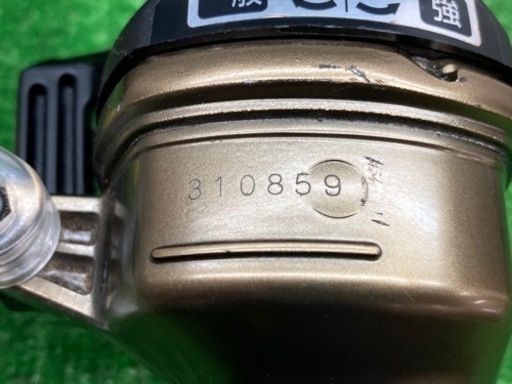 中古品● HiKOKI 高圧エアネジ打ち機 WF4HS