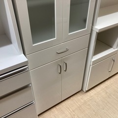【トレファク名古屋徳重】ニトリの3枚扉レンジボードのご紹介！ トレファク名古屋徳重】ニトリの3枚扉レンジボードのご紹介！