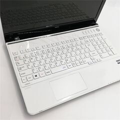 15.6型 ホワイト ノートパソコン NEC PC-LS150RSW 中古美品 Celeron