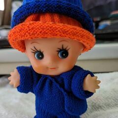 ☆キューピー人形　１体　ソフビ、高さ：約14ｃｍ　毛糸衣裳+帽子...