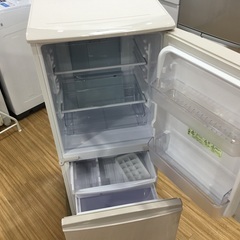 SHARP(シャープ)の2ドア冷蔵庫(2015年製)をご紹介します‼︎ トレジャー