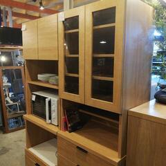 毎週土日オープン♪小山市のリサイクルショップです(*^^*)ほぼ未使用の食器棚入荷しました！単品売りオッケー！