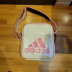 adidasバッグ