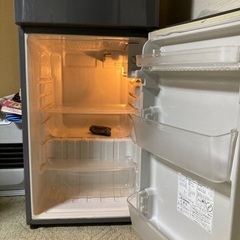 冷蔵庫　2ドア