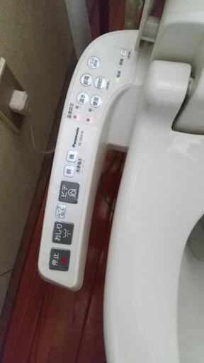 パナソニック温水洗浄便座(脱臭機能+壁取付リモコン) 下取りあり 