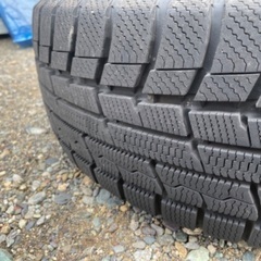 未使用スタッドレスタイヤ×4本ホイール付