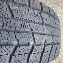 未使用スタッドレスタイヤ×4本ホイール付