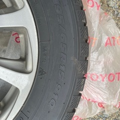 未使用スタッドレスタイヤ×4本ホイール付