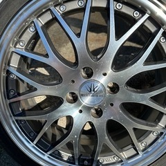 ロクサーニ17インチ4本セット