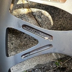 ロクサーニ17インチ4本セット