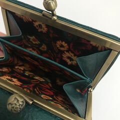 653_【新品】ANNA SUI ヴィンテージローズ 口金二つ折り財布