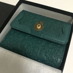 653_【新品】ANNA SUI ヴィンテージローズ 口金二つ折り財布
