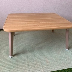 【終了】折畳小型テーブル