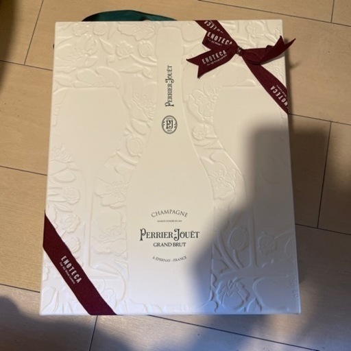 ペリエジュエグランブリュット　グラス２脚セット