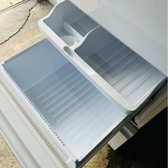 札幌引取り歓迎 19年製 SHARP シャープ 350L 3ドア冷蔵庫 SJ-GW35F-W