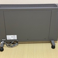 セレミックヒーター　DeLonghi HXJ60L12