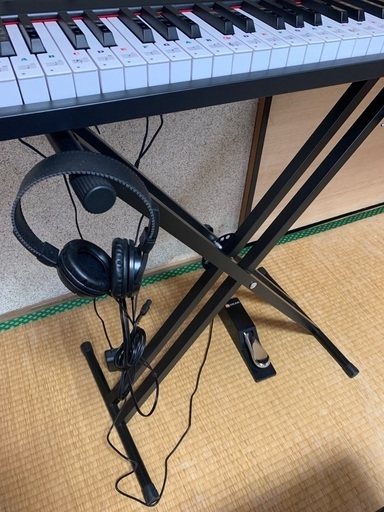 取りに来ていただける方限定】alesis 電子ピアノ キーボード台 椅子