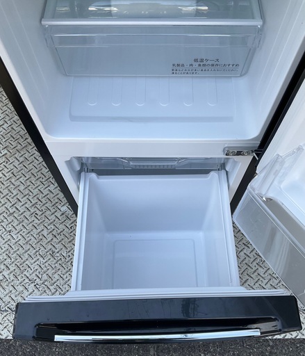 【RKGRE-131】特価！ハイセンス/Hisense/150L 2ドア冷凍冷蔵庫/HR-D15CB/中古品/2020年製/当社より近隣無料配達 RKGRE-131】特価！ハイセンス/Hisense/150L 2ドア冷凍冷蔵庫/HR-D15CB