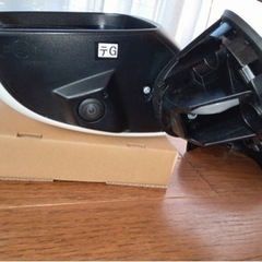 車のドアミラー