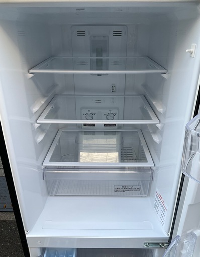 RKGRE-135】特価！三菱/146L 2ドア冷凍冷蔵庫/MR-P15D-B/中古品/2019年  