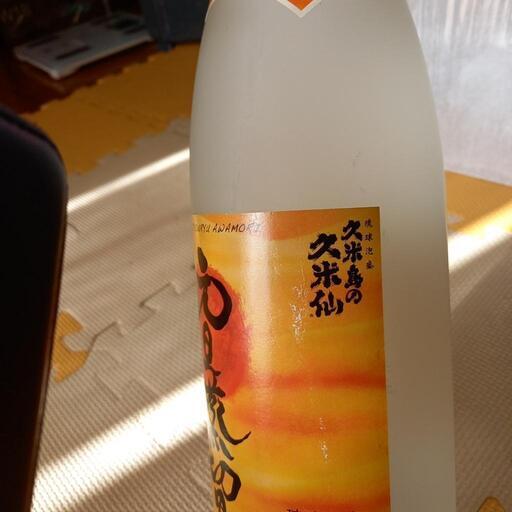 未開封 琉球泡盛 久米島の久米仙 元旦蒸留 戌年 二〇〇六年 1800ml 2本 久米島の久米仙 2023年元旦蒸留 44度,1800ml / 久米島の久米仙
