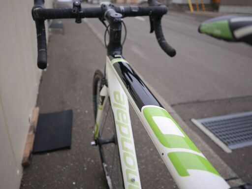 キャノンデール cannondale CAAAD10 105 10速 塗装に難あり
