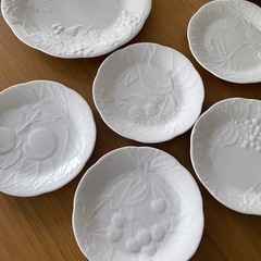皿　ナルミ(NARUMI)  大皿とケーキ皿　【未使用】