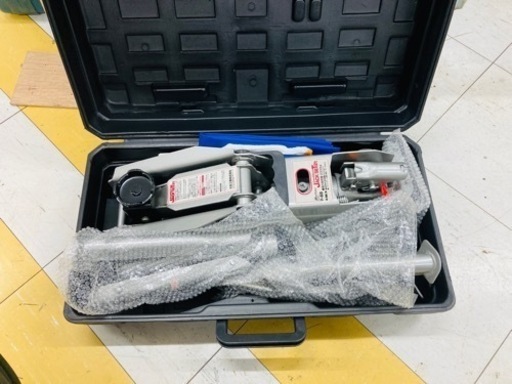 未使用品● メルテック 油圧ジャッキ F-68