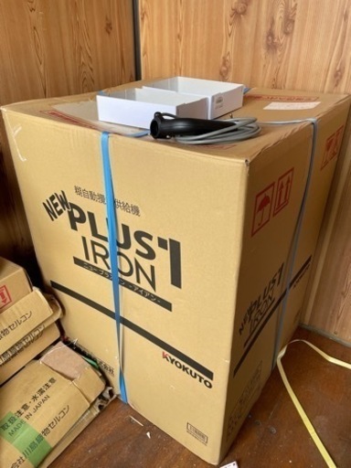 糊自動攪拌供給機「NEWプラス１IRON\u0026ハンドスイッチ
