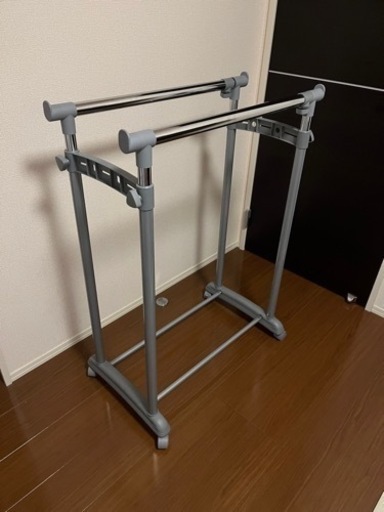 高さ調節可能　ハンガーラック