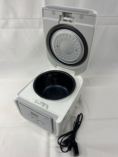 【北見市】タイガー TIGER　炊飯器　3合炊き　JAJ-A552 2018年製　ホワイト【新生活応援】 (E1487kxY) 北見市】タイガー TIGER 炊飯器 3合炊き JAJ-A552 2018年製 ホワイト