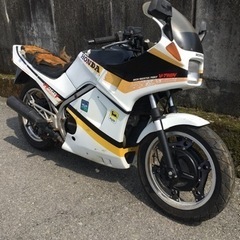 ホンダ　VT250FE    黒／黄　書類付レストアベース車