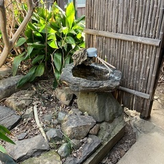 庭の置物「手水鉢」