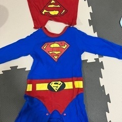 決まりました　スーパーマン仮装ロンパース