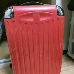 ピンク　キャリーケース　スーツケース　破れあり