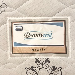 【美品】シモンズマットレス　ゴールデンバリュー　セミダブル