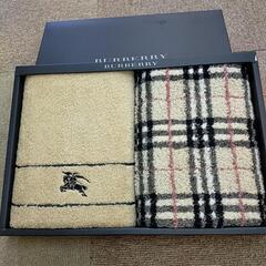 BURBERRY　フェイスタオル２枚セット