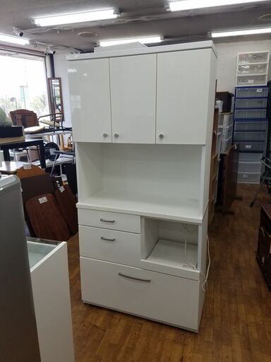 リサイクルショップどりーむ鹿大前店 No5004 食器棚 真っ白な食器棚‼‼ 綺麗なのに一万もしない