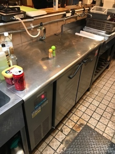 業務用　ダイワ　冷蔵庫　コールドテーブル4／15まだあります