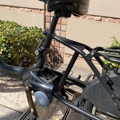 取引中のため問い合わせ不可⚠️バッテリーのない電動自転車(三人乗り対応)