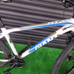 マウンテンバイク】 GIANT ジャイアントATX エーティーエックス アルミ