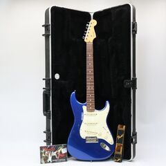 010)【美品】Fender フェンダー Stratocaste...