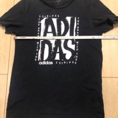 Tシャツ　アディダス　Sサイズ　黒木