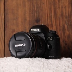 Canon5DマークIIIボディレンズ+オマケ付き
