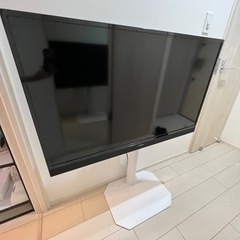 マクスゼン 40インチテレビ、テレビスタンド、Amazonスティック付き