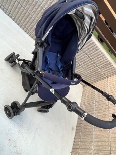 コンビ　ベビーカー　美品